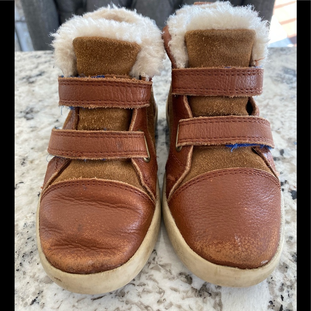 UGG Boys Boots with Sherpa/Velcro